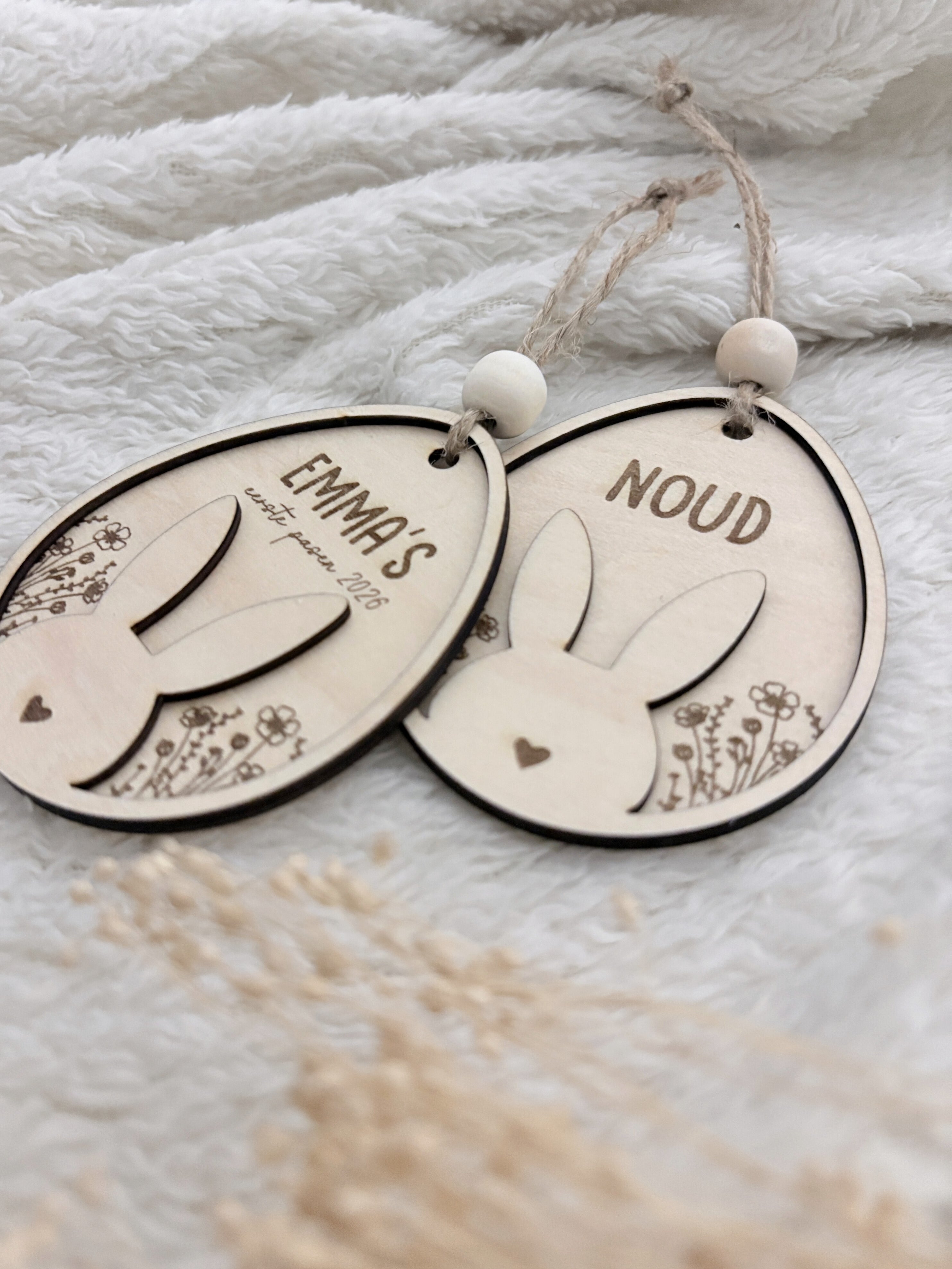 Gepersonaliseerd Houten Paasornament “Eerste Pasen” met Naam