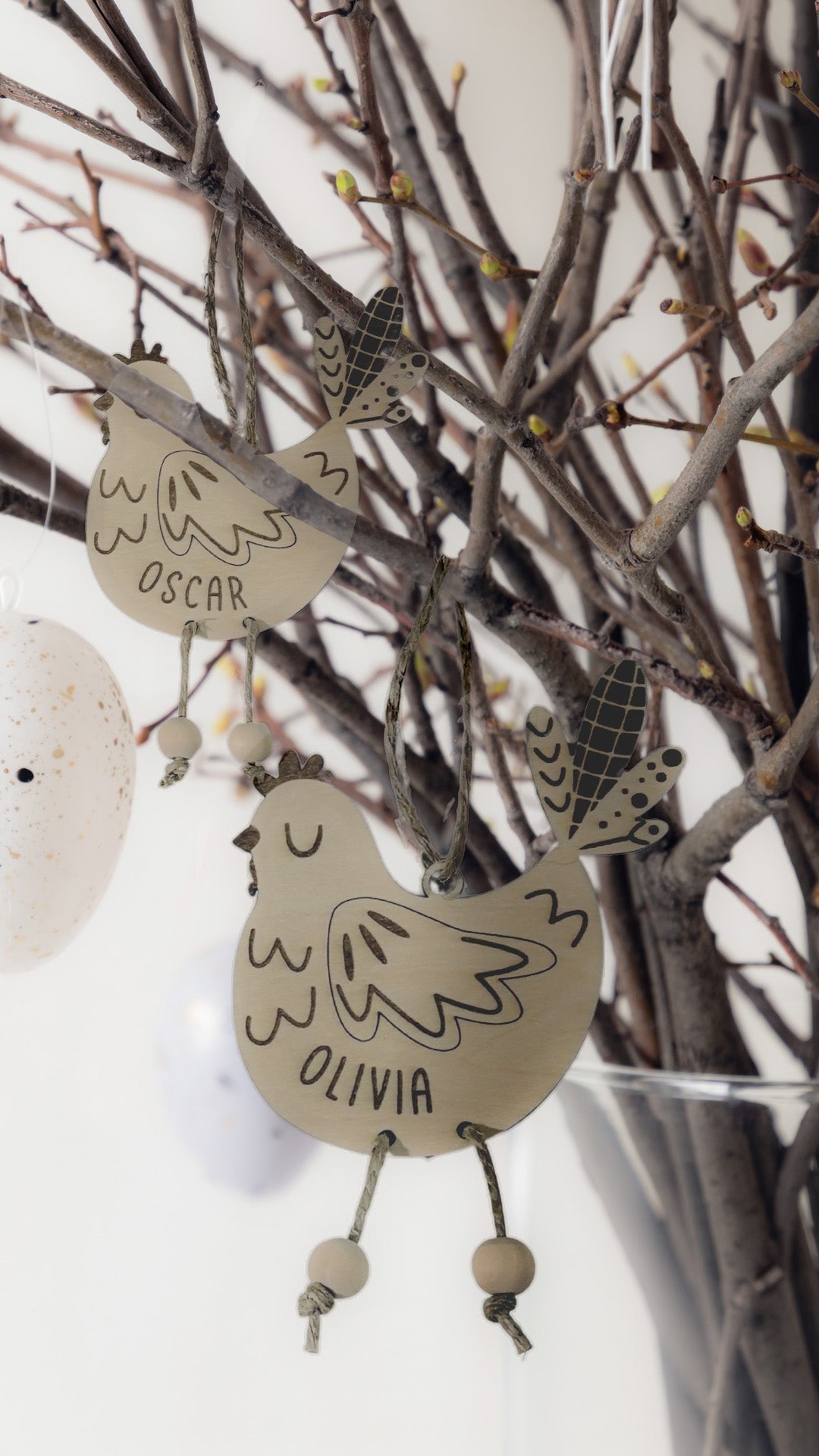 Gepersonaliseerd Houten Paasornament Kip met Naam | Paasdecoratie