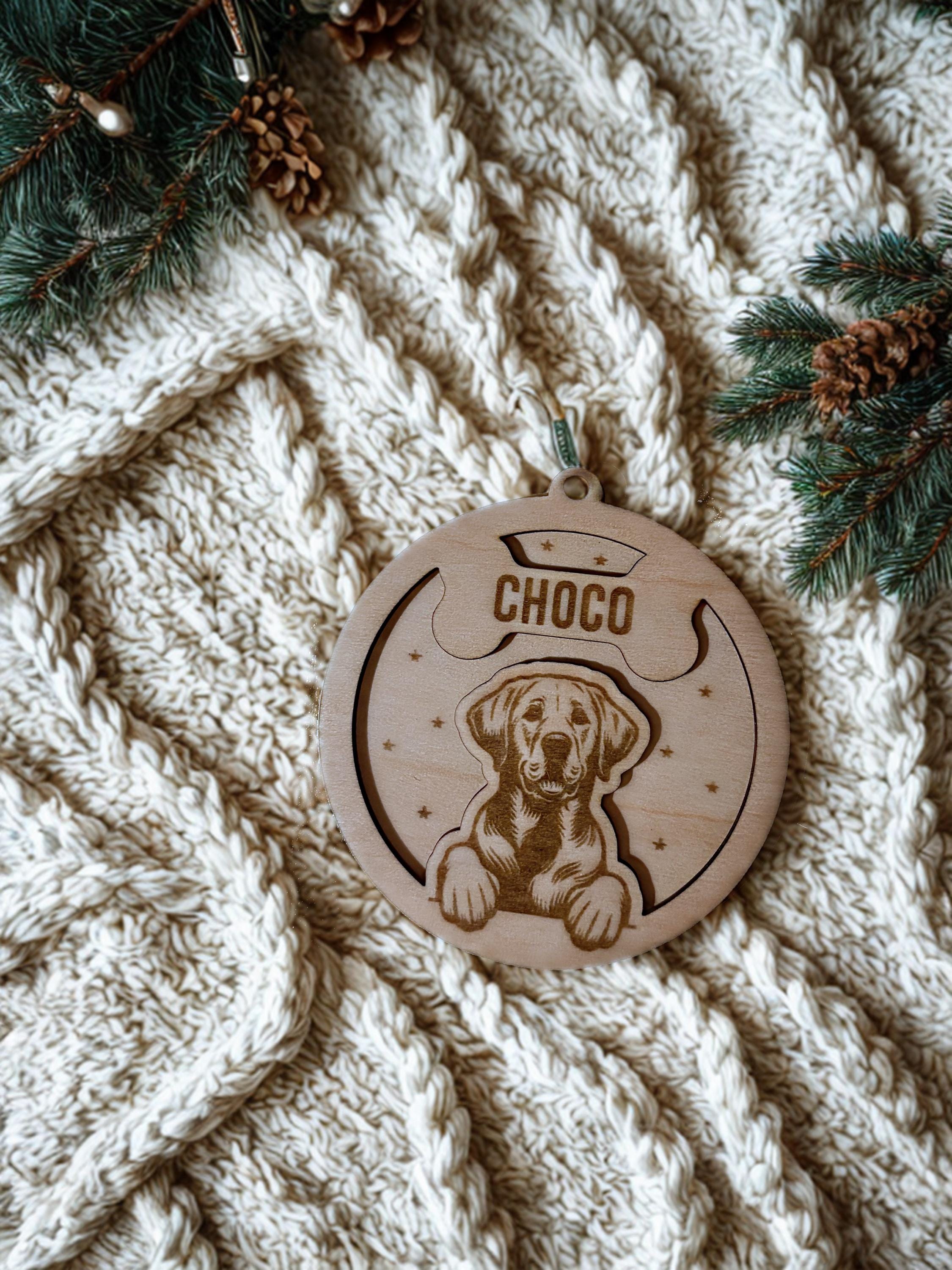Gepersonaliseerd houten hondenornament met naam
