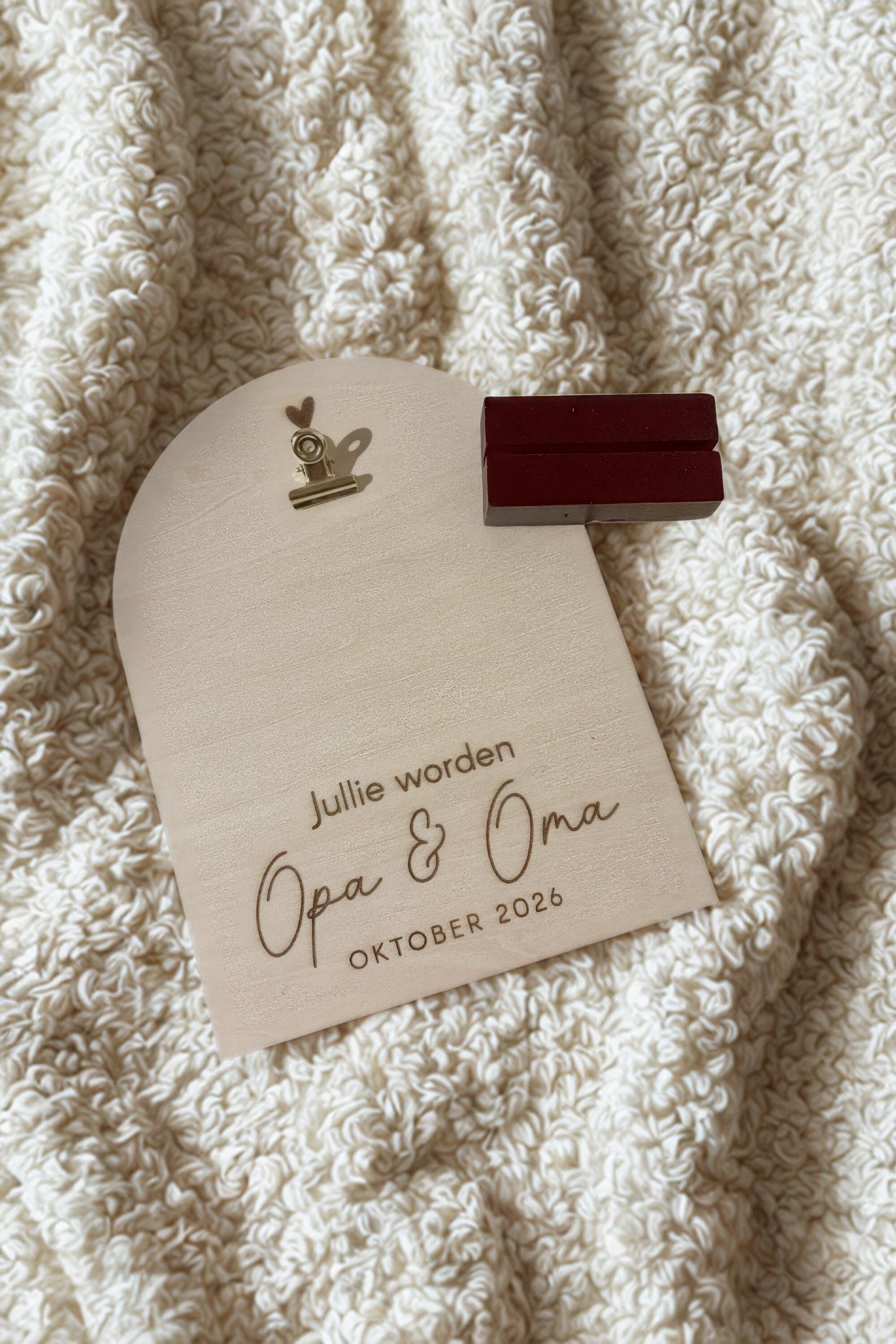 Gepersonaliseerd houten zwangerschapsaankondiging bord voor opa & oma