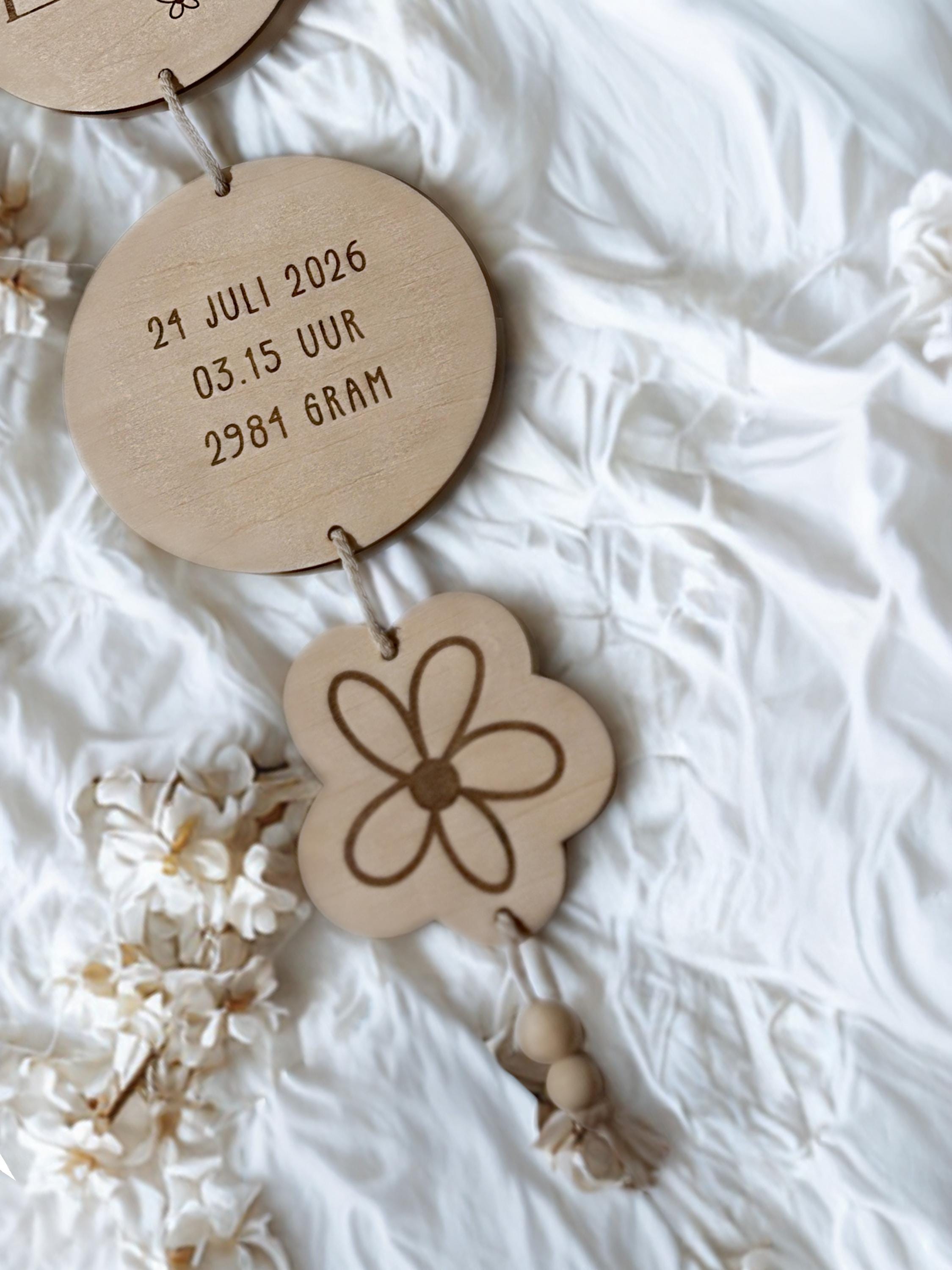 Gepersonaliseerde houten geboorte info ophanging