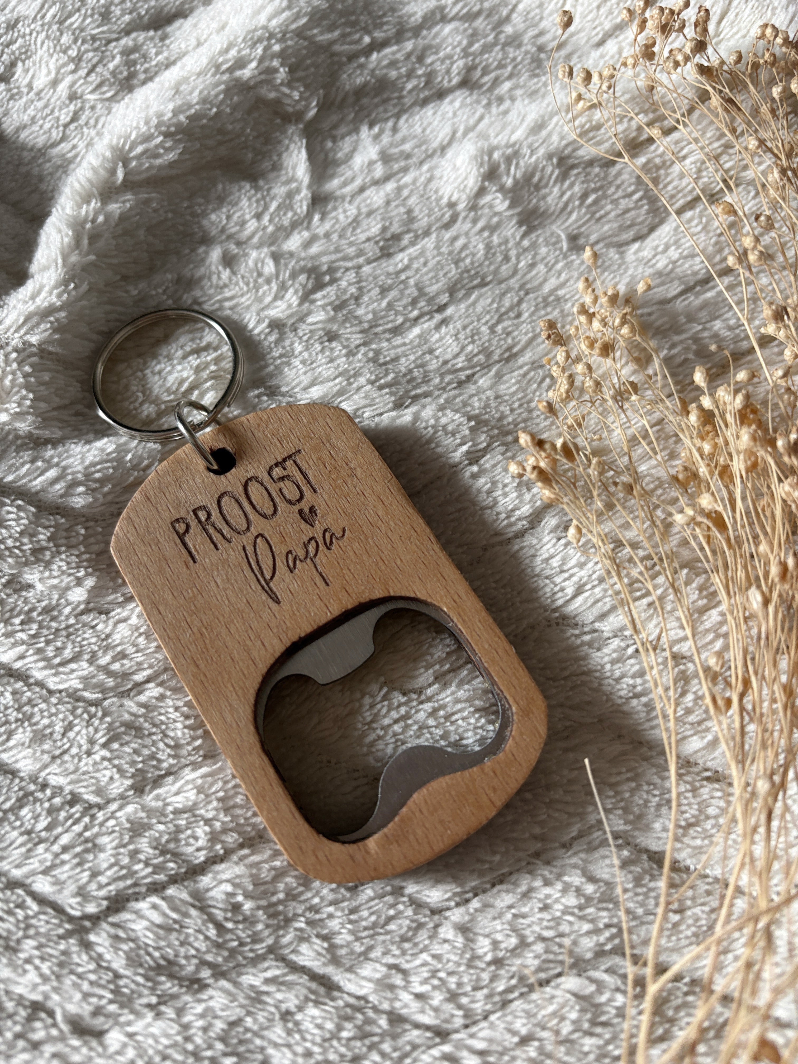 Houten bieropener sleutelhanger | Gepersonaliseerd Vaderdag cadeau