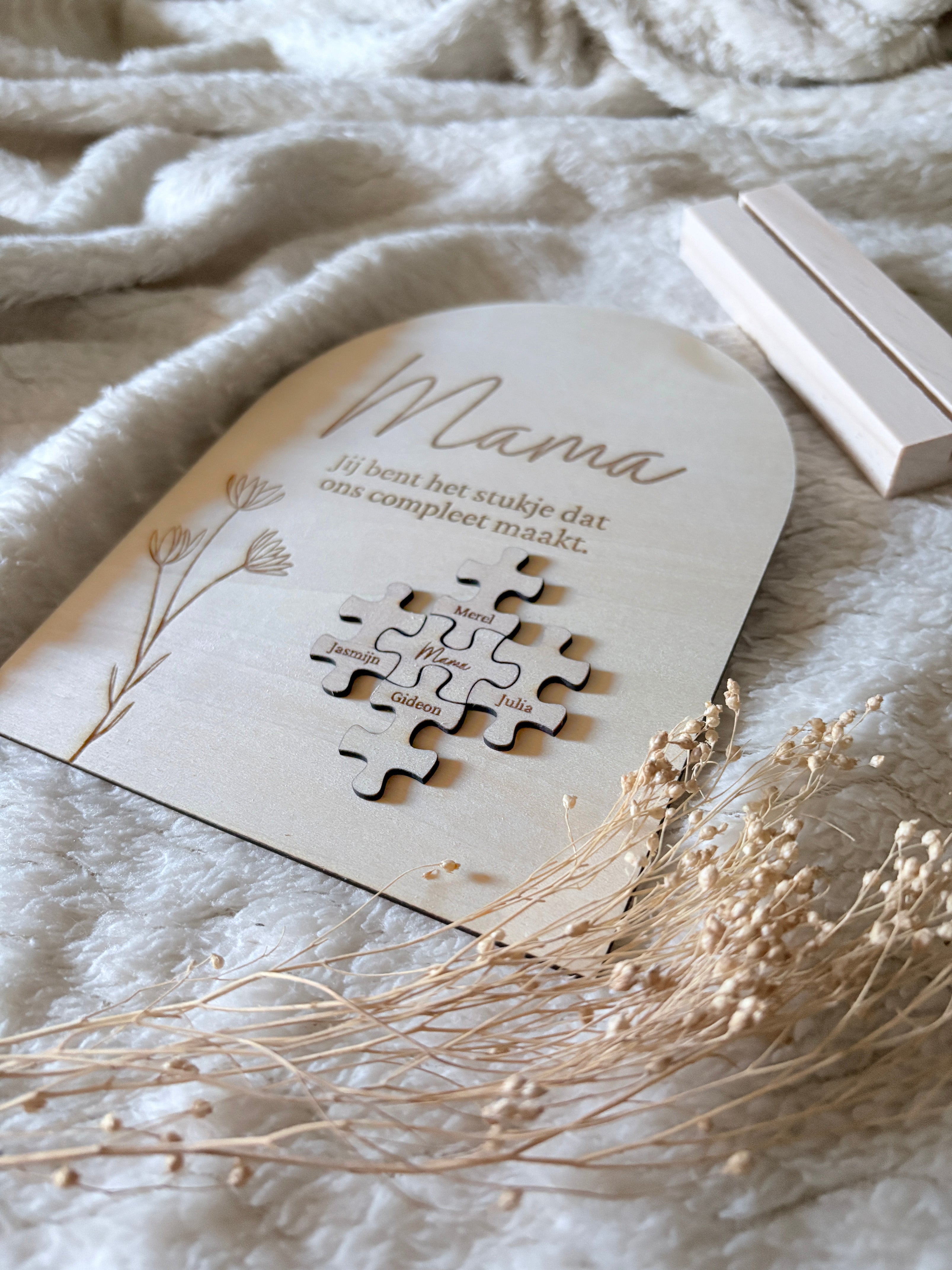 Houten decoratie bordje | Mama met namen