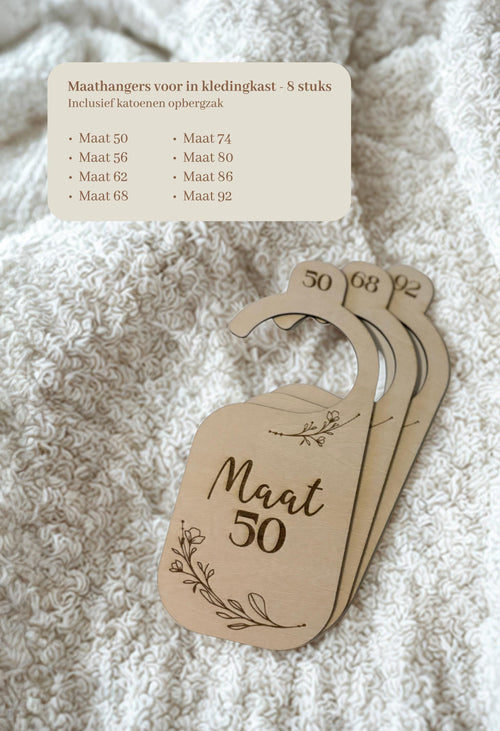 Houten maathangers baby voor kledingkast | Botanisch design