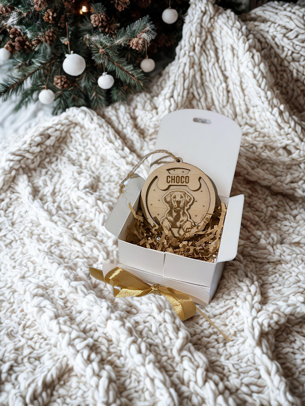 Gepersonaliseerd houten hondenornament met naam